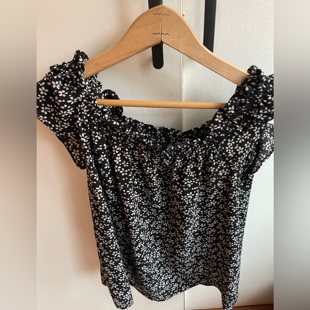 Black Off The Shoulder Tops Jcrew & Nordstrom